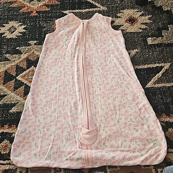 Burt’s bees sleep sack - Picture 1 of 2